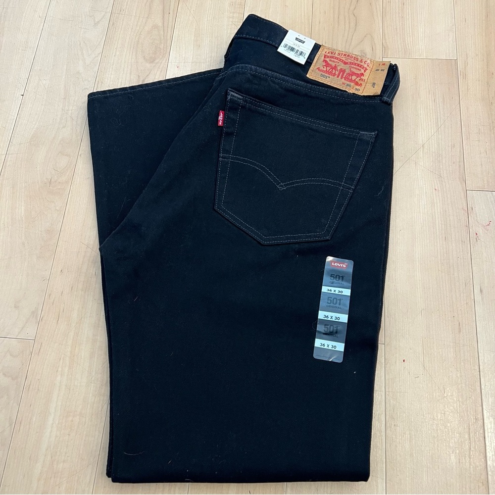 Levi's Black Straight-Leg Jeans with Sleek Design 36x30 - Picture 4 of 7